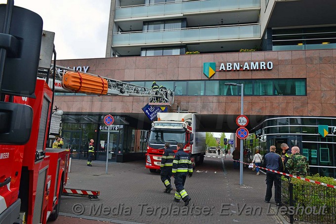 Mediaterplaatse vrachtwagen te hoog hdp 12042017 Image00004