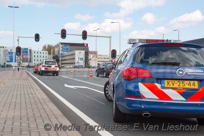 Mediaterplaatse politie zelf betrokken bij ongeval schiphol 19042017 Image00005