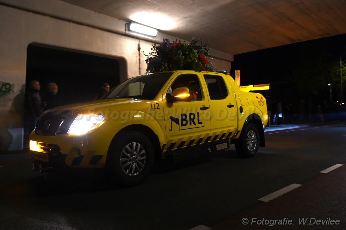 Mediaterplaatse bloemencorso in de avond nwh 21042017 Image00001