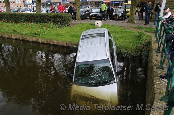Mediaterplaatse auto te water hdp 23042017 Image00002