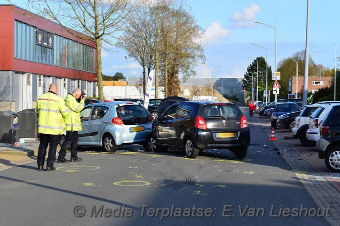 Mediaterplaatse ongeval graftemeerstraat hdp 24042017 Image00022