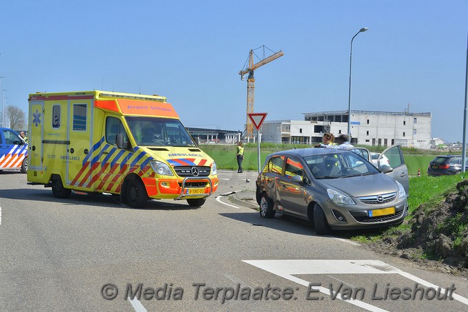 Mediaterplaatse blikschade Beechavenue hoofddorp 21042018 Image00002