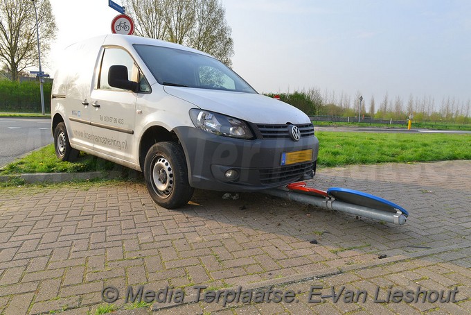 Mediaterplaatse Ongeval componistenweg nieuw vennep 22042018 Image00005