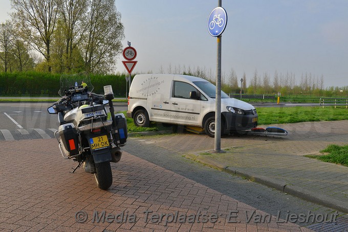Mediaterplaatse Ongeval componistenweg nieuw vennep 22042018 Image00006