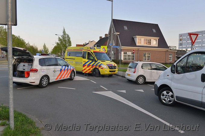 Mediaterplaatse Ongeval schoolstraat nvp vrouw gewond 22042018 Image00003