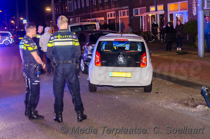 Mediaterplaatse Ongeval auto boom heemstede 27042018 Image00006