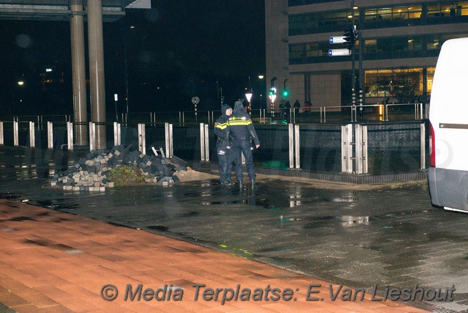 mediaterplaatse auto te water scorpius hoofddorp 17122018 Image00006