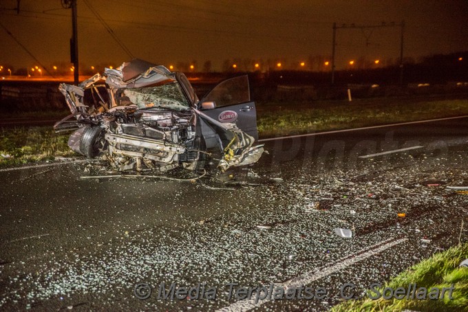 mediaterplaatse ongeval auto veel schade uitgeest 22122018 Image00001