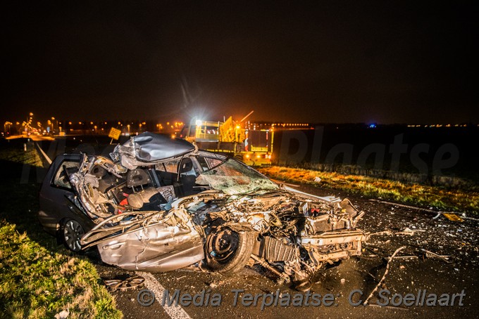 mediaterplaatse ongeval auto veel schade uitgeest 22122018 Image00005