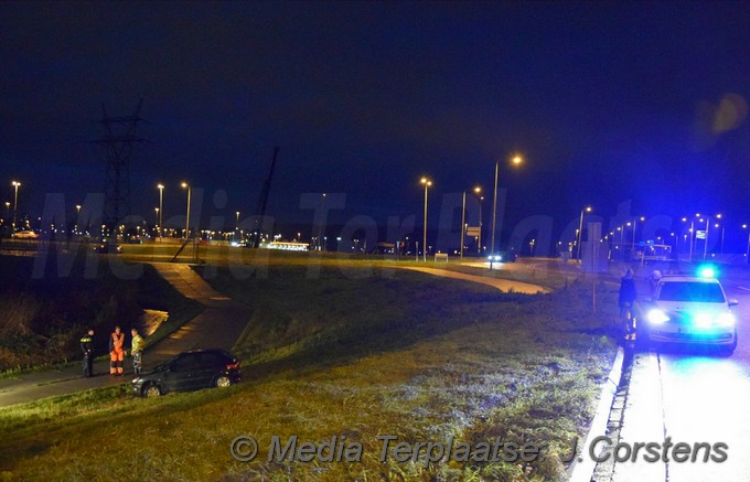 mediaterplaatse ongeval eenzijdig auto leiderdorp 22122018 Image00003