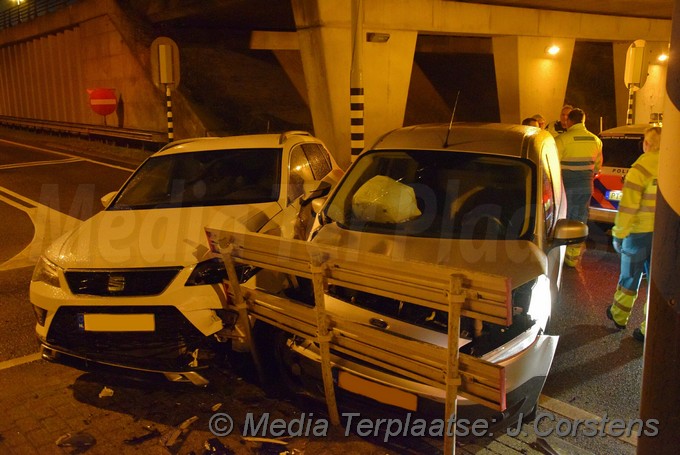 mediaterplaatse ongeval onder de A4 bij roelofarendsveen 22122018 Image00002