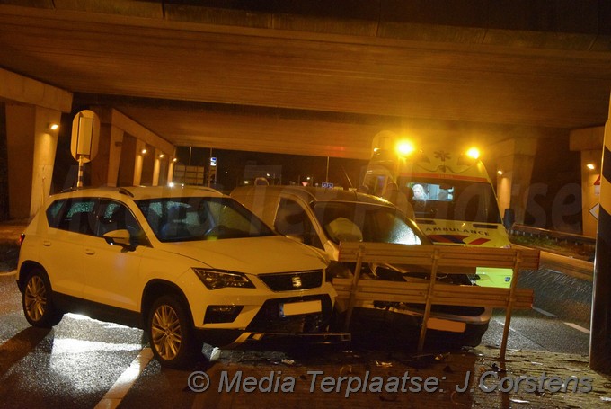 mediaterplaatse ongeval onder de A4 bij roelofarendsveen 22122018 Image00004