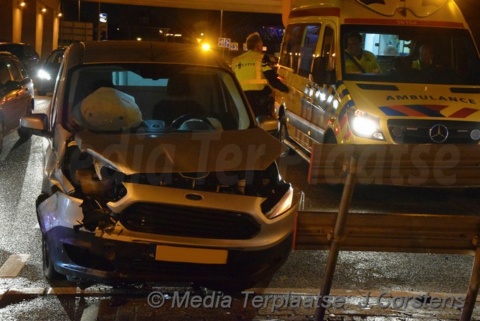 mediaterplaatse ongeval onder de A4 bij roelofarendsveen 22122018 Image00005