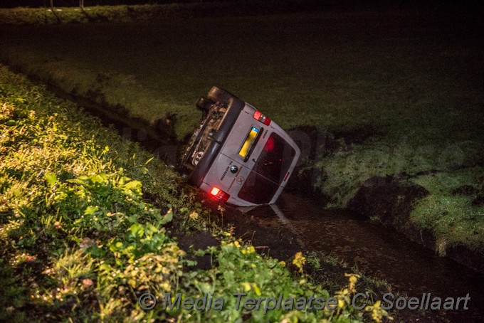 mediaterplaatse ongeval auto veel schade haarlemerlieden 22122018 Image00001