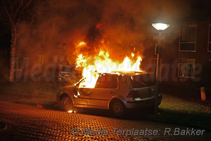 mediaterplaatse auto brand duinhof leiden 29122018 bmp00001