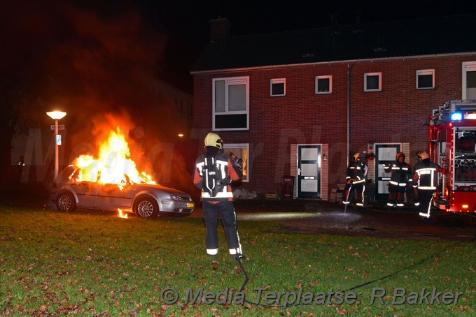mediaterplaatse auto brand duinhof leiden 29122018 bmp00003