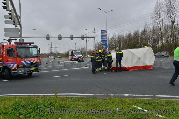 mediaterplaatse ongeval zwaar dode driemerenweg hoofddorp 29122018 bmp00013