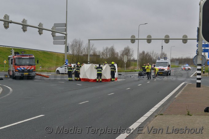 mediaterplaatse ongeval zwaar dode driemerenweg hoofddorp 29122018 bmp00014