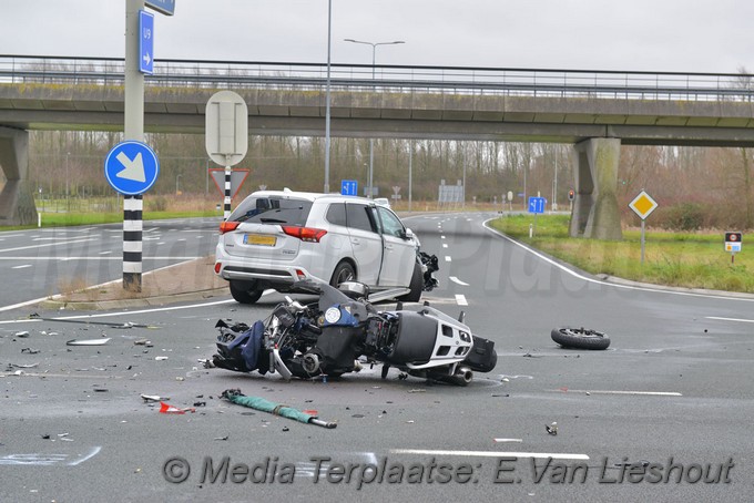 mediaterplaatse ongeval zwaar dode driemerenweg hoofddorp 29122018 bmp00016