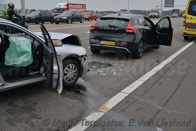 Mediaterplaatse ongeval N201 vrouw gewond hoofddorp 05062018 Image00005