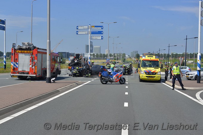 Mediaterplaatse ongeval rozenburg auto auto n201 hoofddorp zwaar 06062018 Image00001