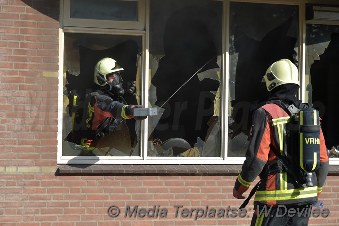 Mediaterplaatse Middelbrand in kantoor pand ldn 13062018 Image00007