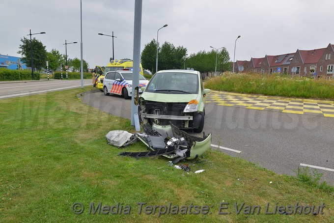 Mediaterplaatse Veel schade bij ongeval nvp 14062018 Image00001