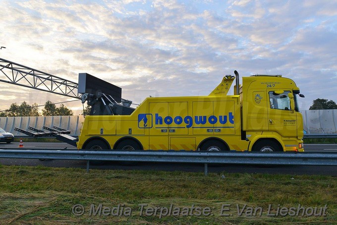 Mediaterplaatse zwaar ongeval a5 lijnden 15062018 Image00125