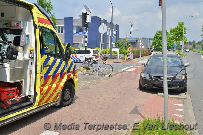 Mediaterplaatse ongeval fietser auto nvp 15062018 Image00001