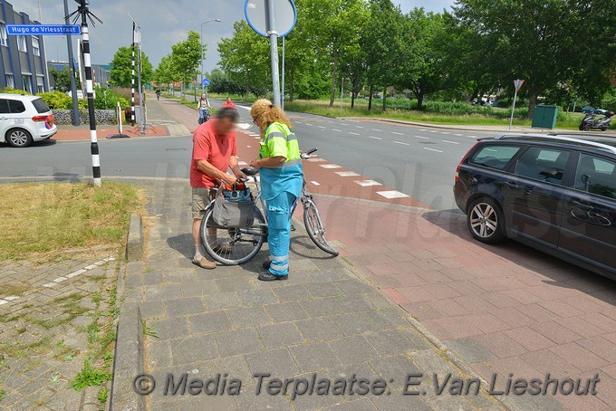 Mediaterplaatse ongeval fietser auto nvp 15062018 Image00003