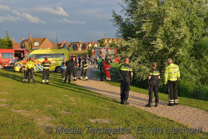Mediaterplaatse fiets langs water Toolenburgplas gevonden hoofddorp 19062018 Image00008