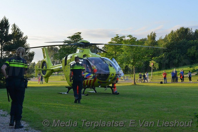 Mediaterplaatse fiets langs water Toolenburgplas gevonden hoofddorp 19062018 Image00013