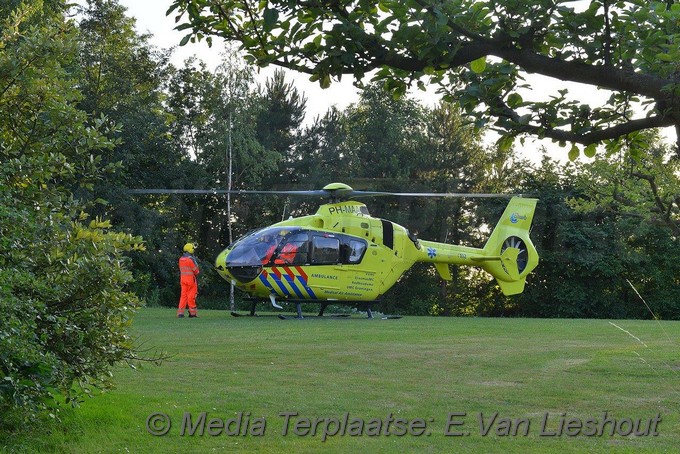 Mediaterplaatse fiets langs water Toolenburgplas gevonden hoofddorp 19062018 Image00014