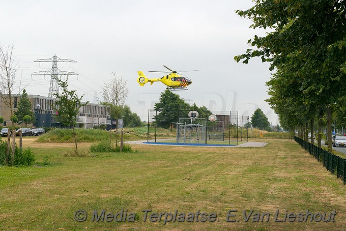 Mediaterplaatse zwaar ongeval scooter scooter hoofddorp 25062018 Image00002