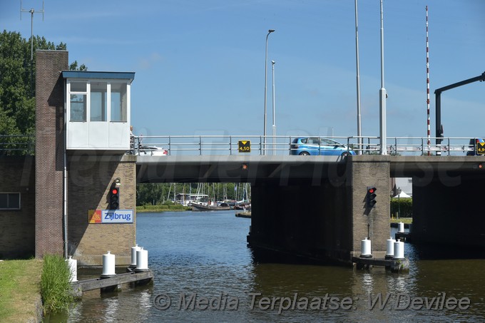 Mediaterplaatse woensdag verkeershinder op zijlbrug leiden 26062018 Image00007