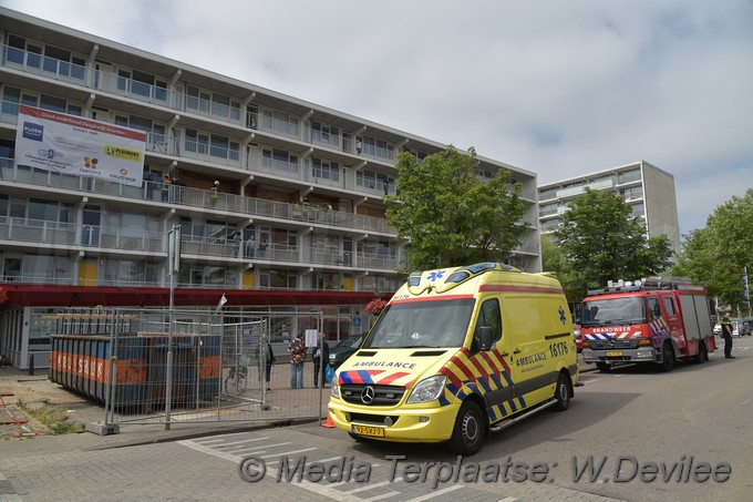 Mediaterplaatse man onder betonnen plaat leiden 27062018 Image00101