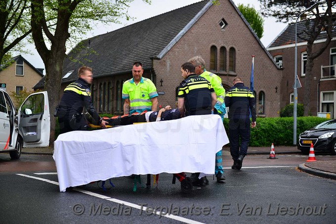 Mediaterplaatse ongeval scooter auto hoofdweg hdp 03052017 Image00009