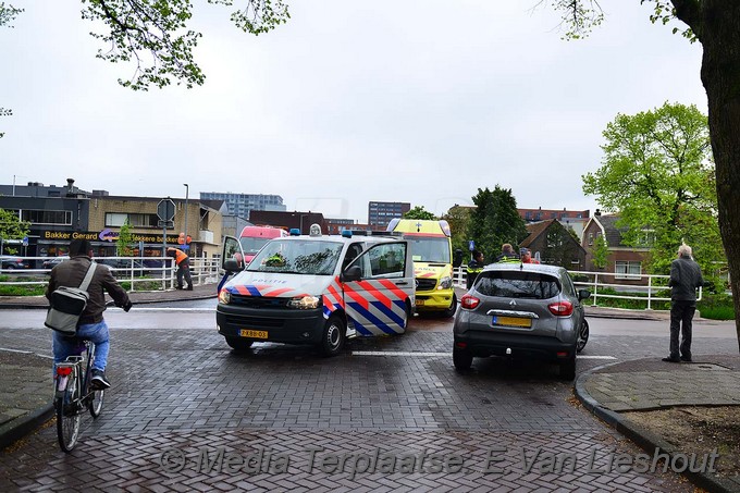 Mediaterplaatse ongeval scooter auto hoofdweg hdp 03052017 Image00012