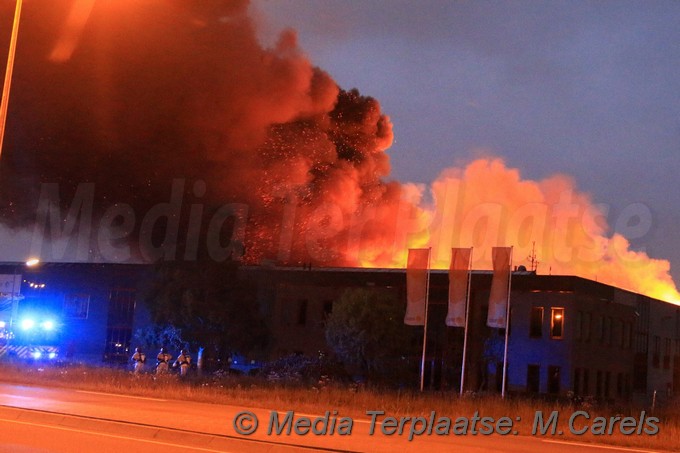 Mediaterplaatse grote brand de kwakel 05052017 Image00003