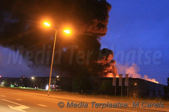 Mediaterplaatse grote brand de kwakel 05052017 Image00004