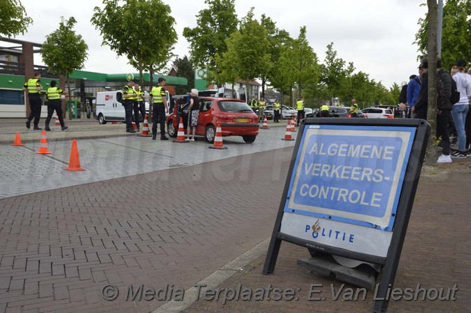 Mediaterplaatse grote politie controle 18052017 Image00002