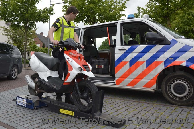 Mediaterplaatse grote politie controle 18052017 Image00004