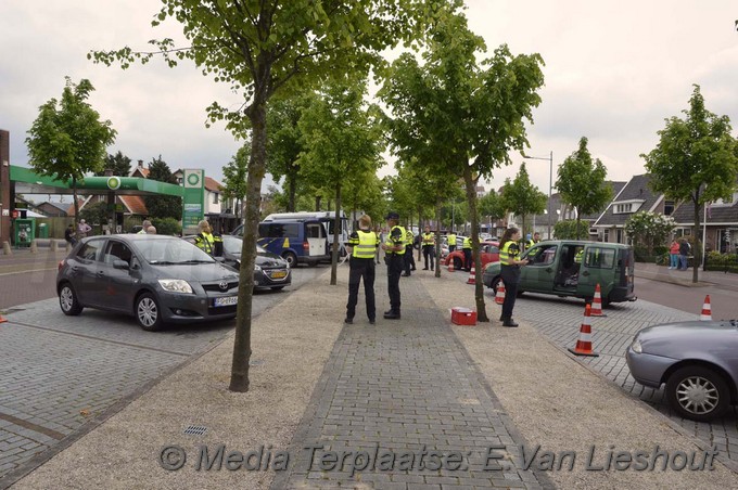 Mediaterplaatse grote politie controle 18052017 Image00007