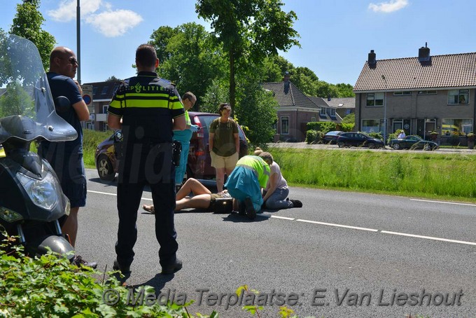 Mediaterplaatse ongeval scooter hoofddorp 26052017 Image00005