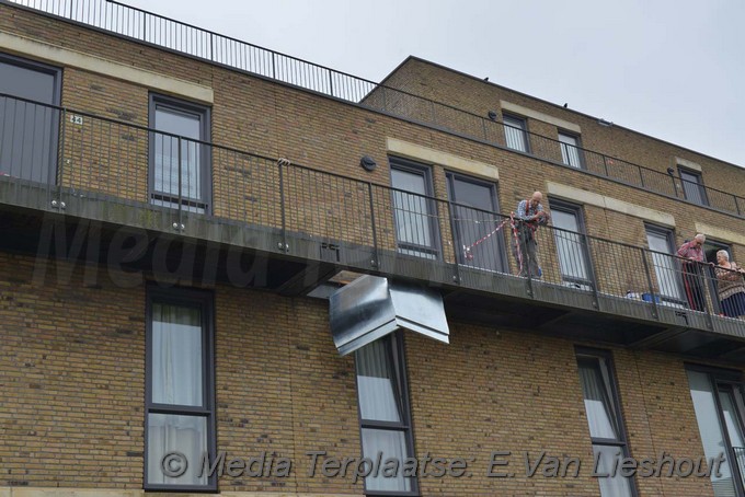 Mediaterplaatse man valt vanbalkon hoofddorp 30052017 Image00005