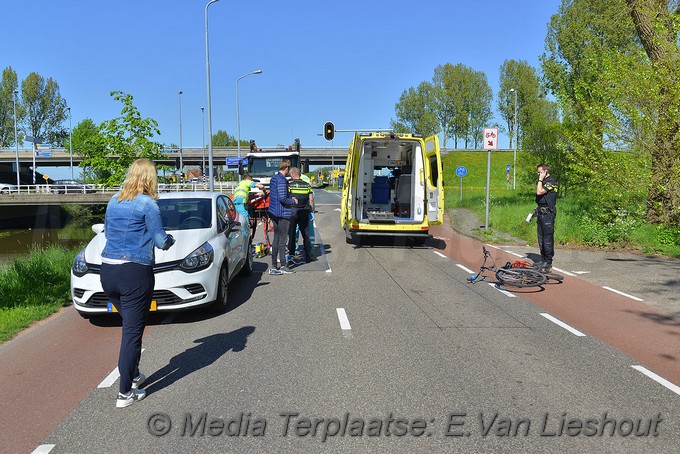 Mediaterplaatse ongeval fietser auto hoofddorp 04052018 Image00008