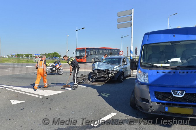 Mediaterplaatse ongeval N201 hoofddorp 07052018 Image00006