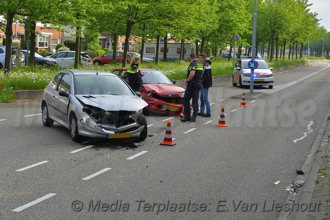 Mediaterplaatse ongeval auto auto nvp 16052018 Image00002