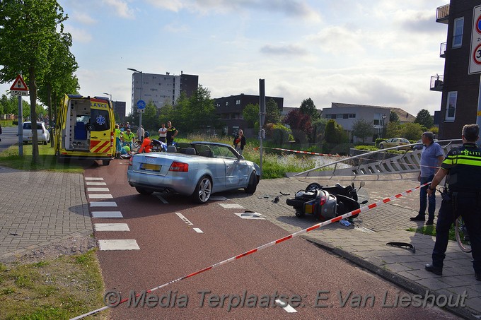 Mediaterplaatse ongeval motor zwaar Waddeweg hoofddorp 16052018 Image00001