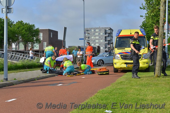 Mediaterplaatse ongeval motor zwaar Waddeweg hoofddorp 16052018 Image00003